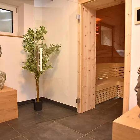 Bockspitze Deluxe Appartements Hinterweisspriach